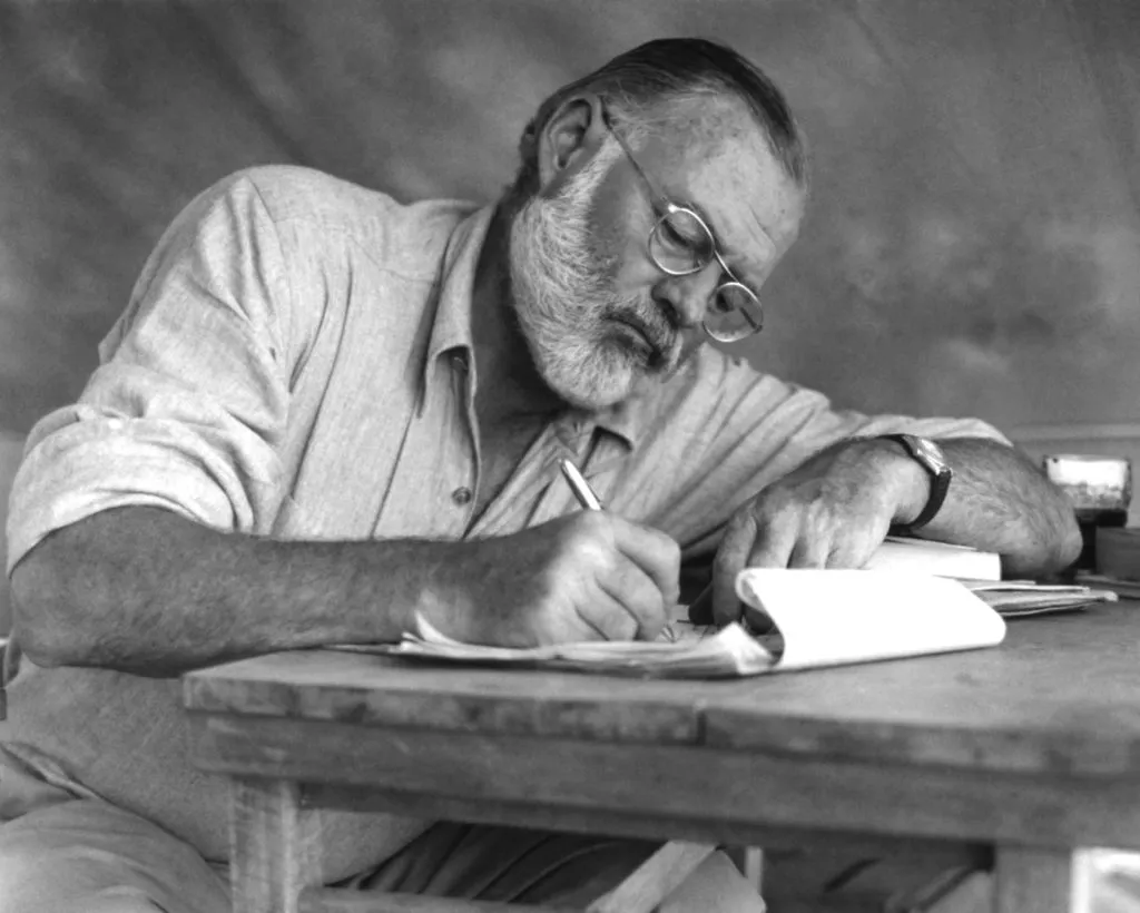 ernest_hemingway-1024x820-2