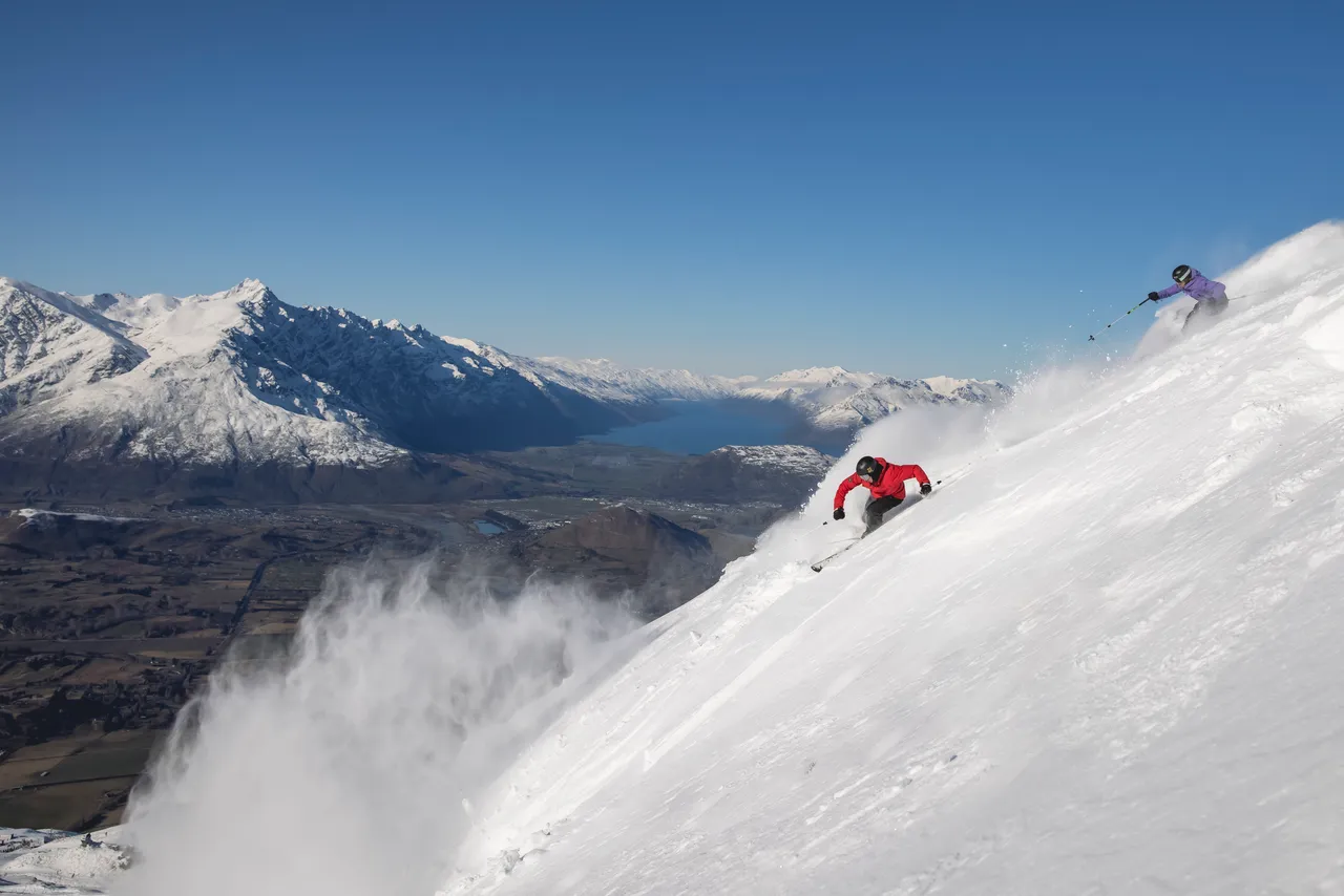 Skiing Peak