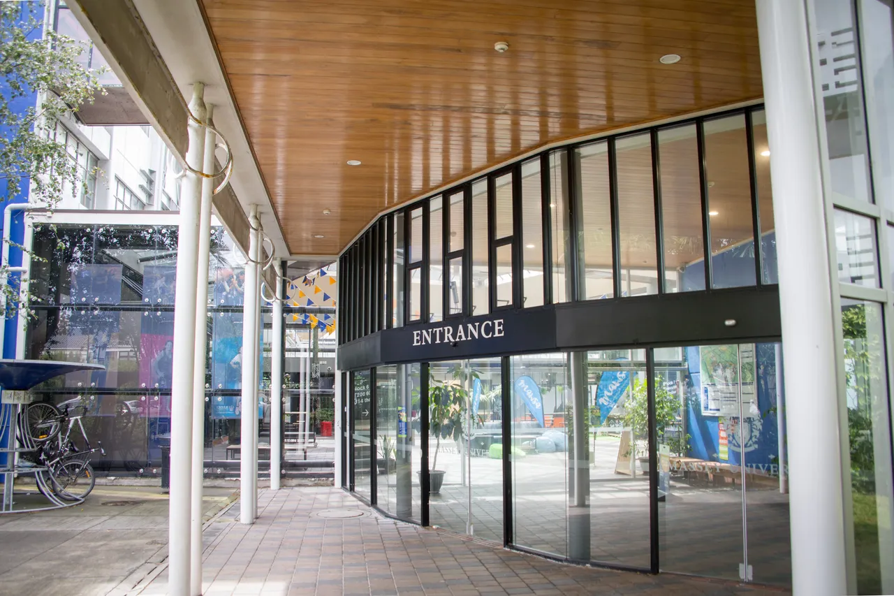 Entrance to Wellington campus-2018.jpg